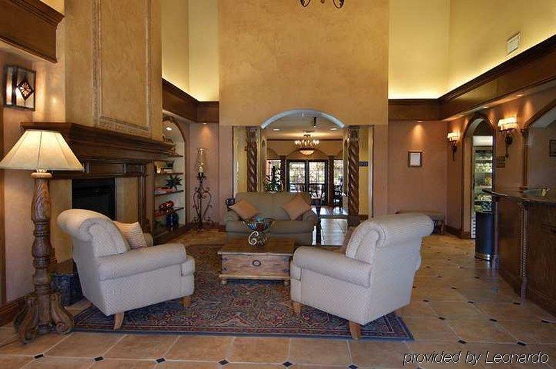 Hilton Garden Inn Phoenix Airport Beltér fotó